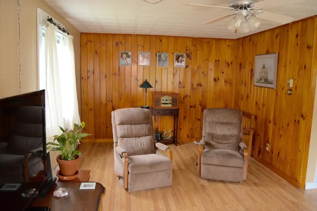 8 West Milan Road Milan NH 03588