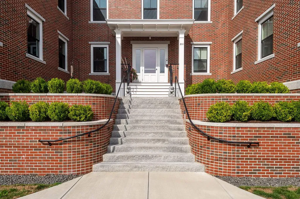 211 Union Street Portsmouth NH 03801