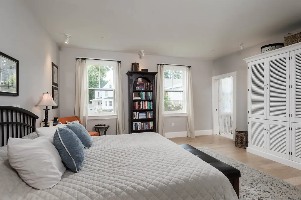 211 Union Street Portsmouth NH 03801