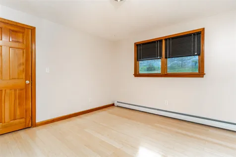 50 Nottingham Road Raymond NH 03077