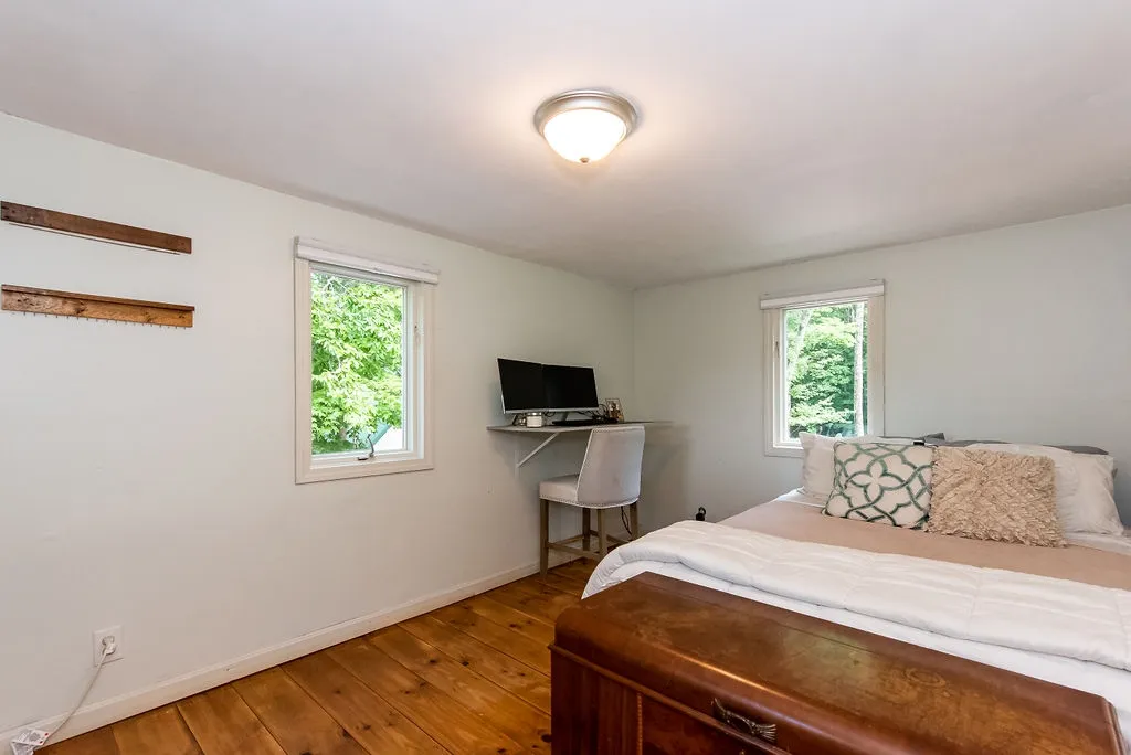 6 Rogier Place Nottingham NH 03290