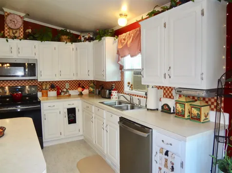 634 Benton Drive Laconia NH 03246