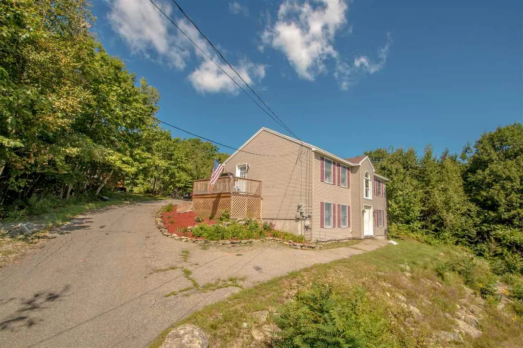 38 Grandview Lane Alton NH 03809