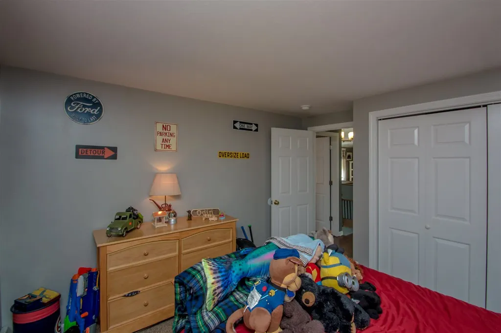 38 Grandview Lane Alton NH 03809