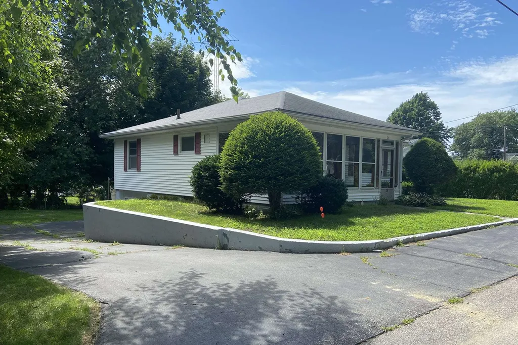 25 Marne Avenue Portsmouth NH 03801