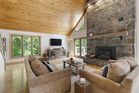 761 White Gates Lane Stowe VT 05672