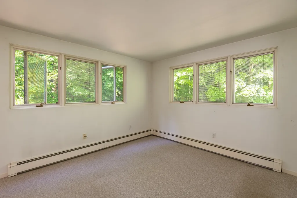 14 Skylark Terrace Barre Town VT 05641
