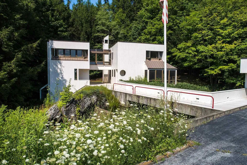 14 Skylark Terrace Barre Town VT 05641