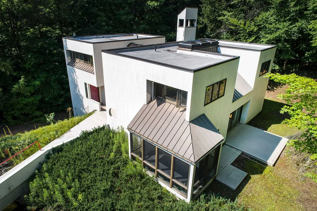 14 Skylark Terrace Barre Town VT 05641