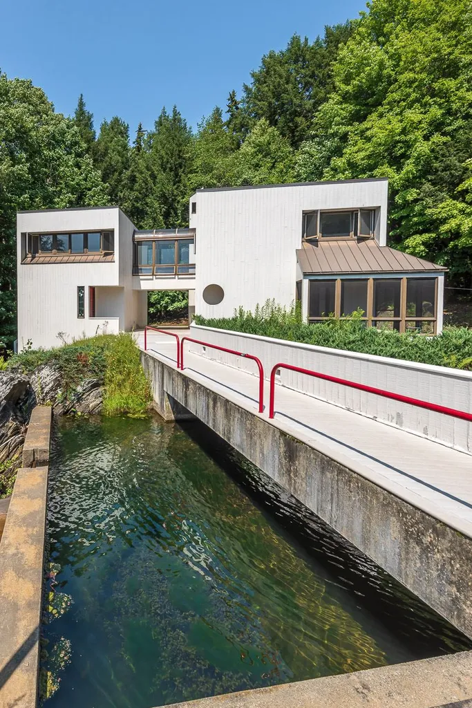 14 Skylark Terrace Barre Town VT 05641