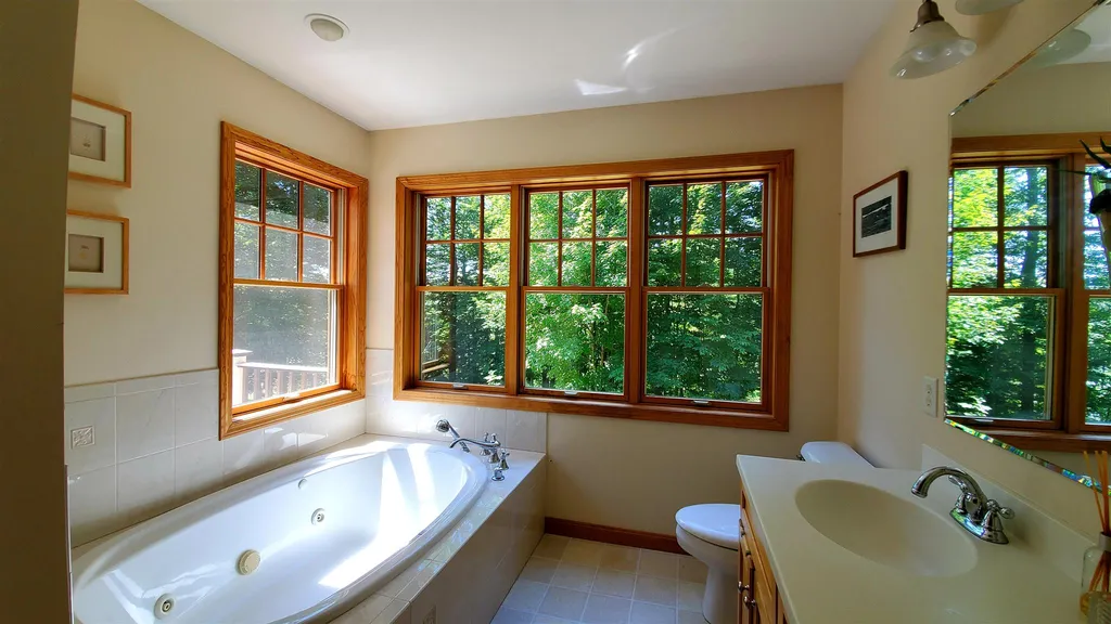 110 Baker Road Candia NH 03034