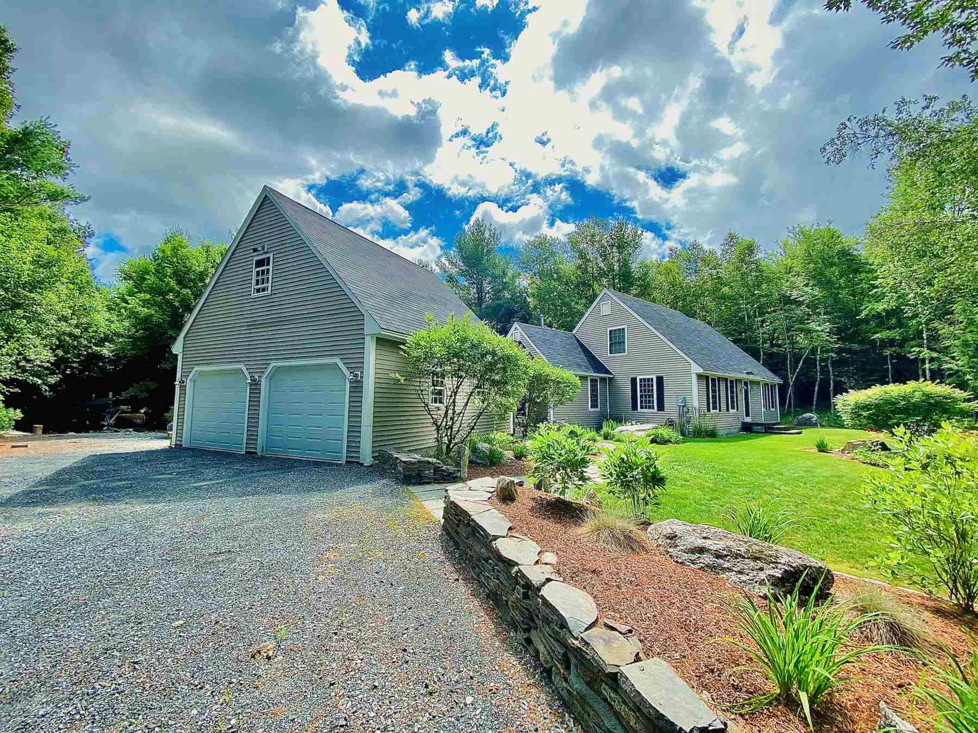 219 Bog Road New London NH 03257