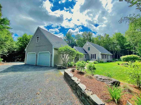 219 Bog Road New London NH 03257