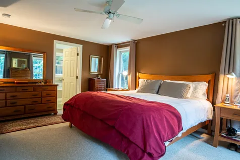 219 Bog Road New London NH 03257