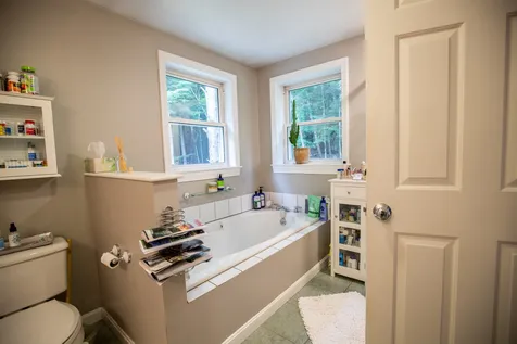 219 Bog Road New London NH 03257