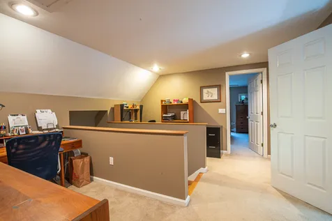 219 Bog Road New London NH 03257