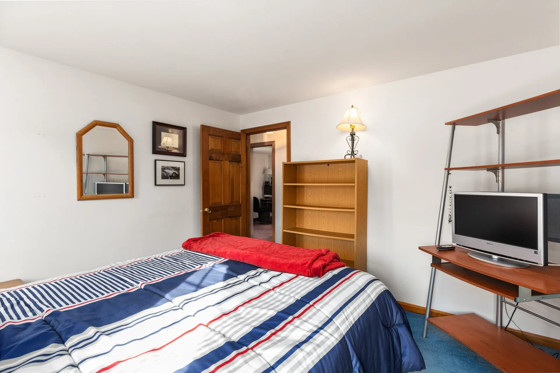 6 Lamington Place Stratham NH 03885