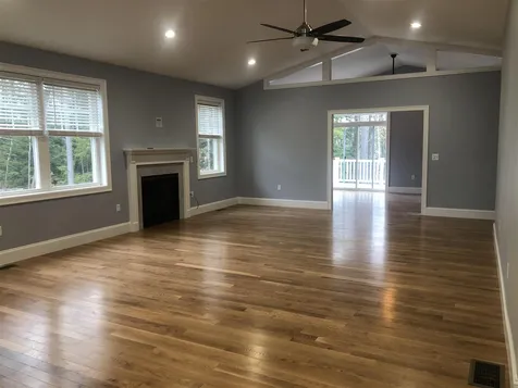 10 Mary Joe Lane Raymond NH 03077