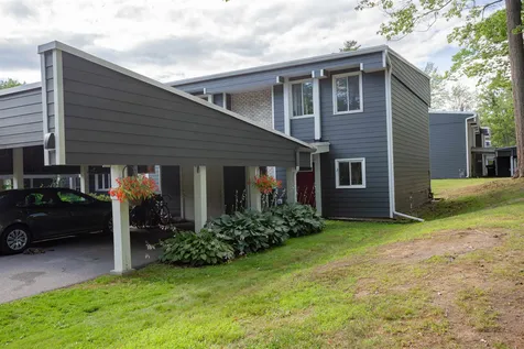 8 Timber Lane South Burlington VT 05403