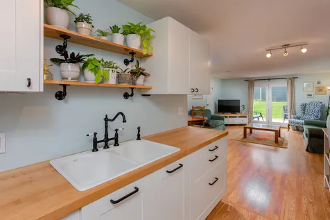 8 Timber Lane South Burlington VT 05403