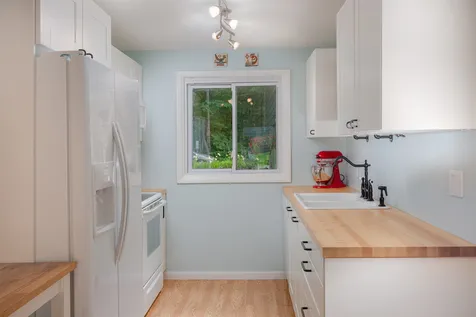 8 Timber Lane South Burlington VT 05403