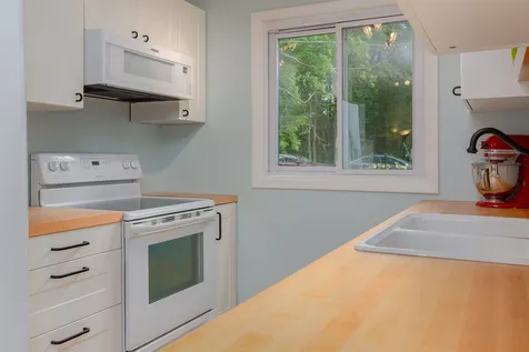 8 Timber Lane South Burlington VT 05403