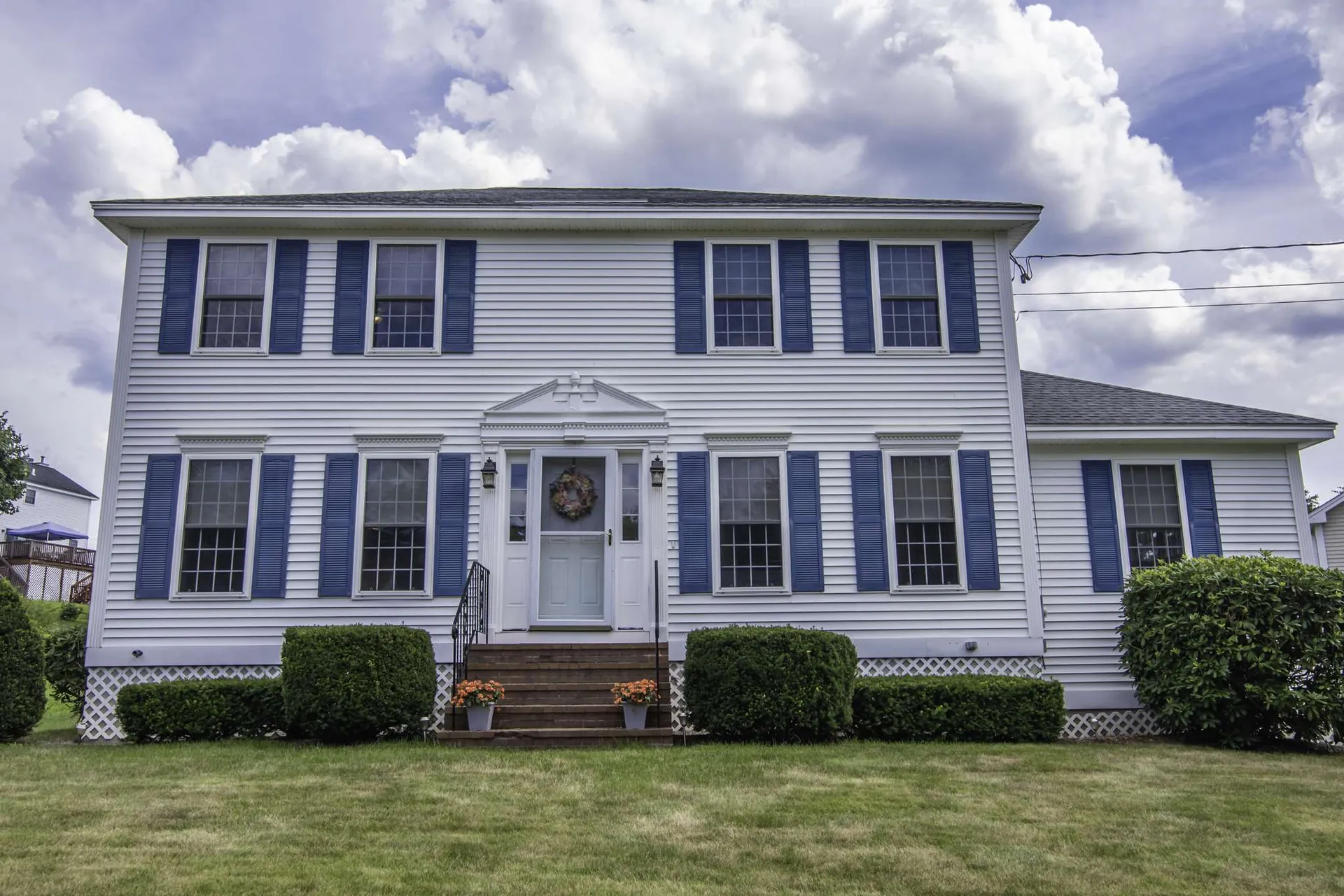 53 Cobblestone Lane Manchester NH 03109