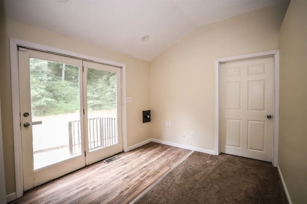 81 Cross Road Hooksett NH 03106
