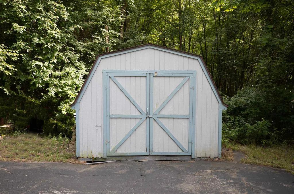 81 Cross Road Hooksett NH 03106