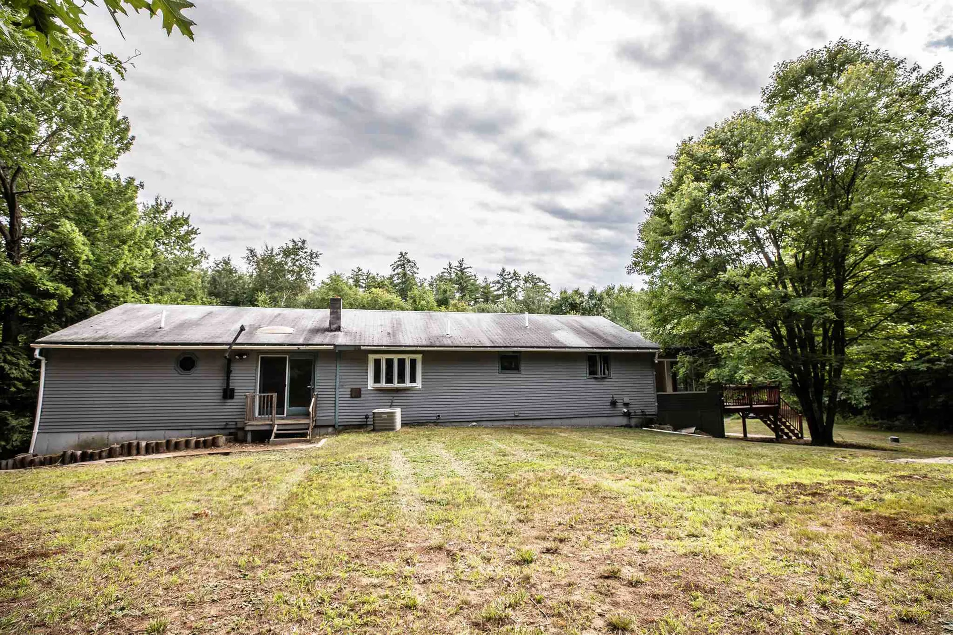 81 Cross Road Hooksett NH 03106