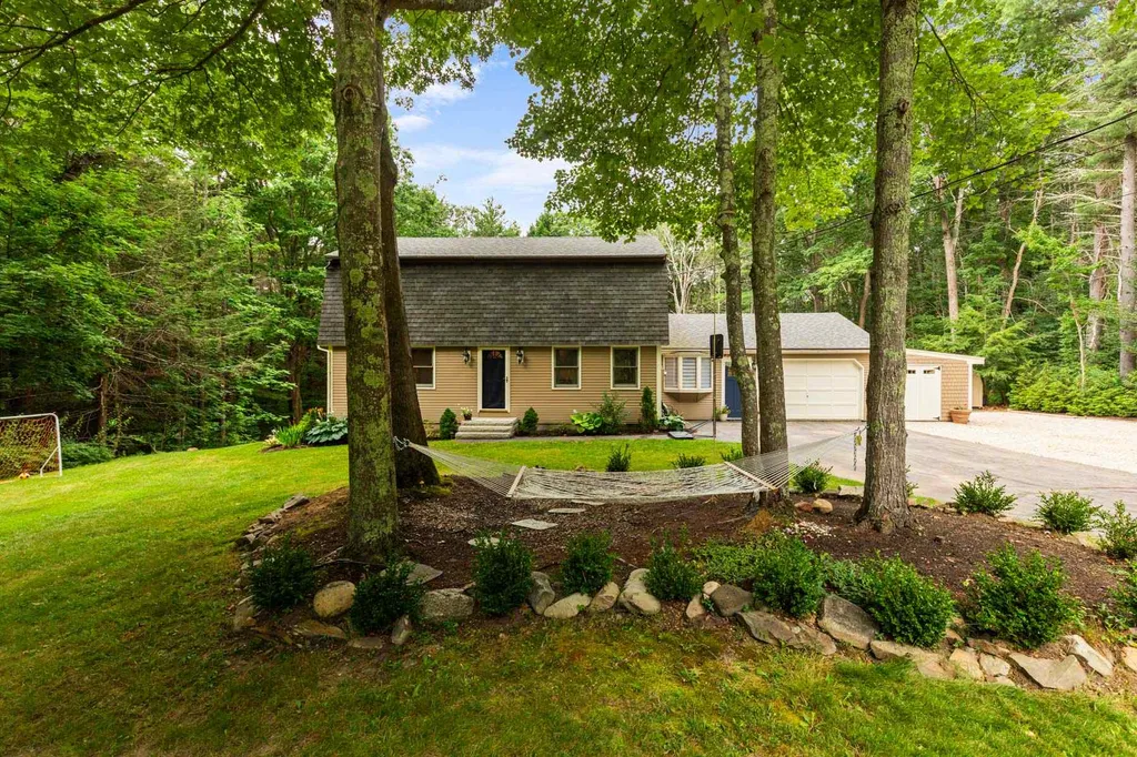 186 Rollingwood Road Eliot ME 03903