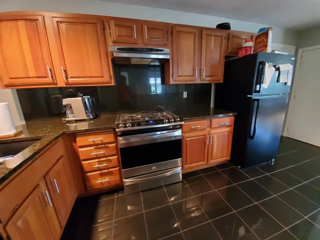 5 Midland Street Concord NH 03301