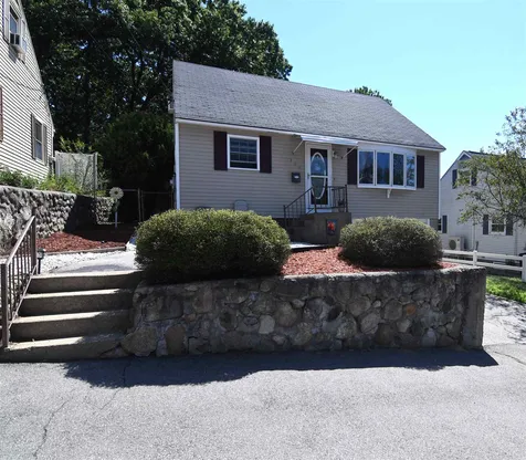 166 Cumberland Street Manchester NH 03102