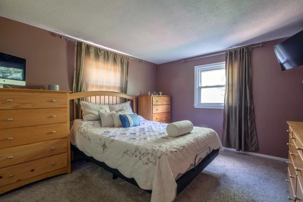 78 Nashua Road Pelham NH 03076