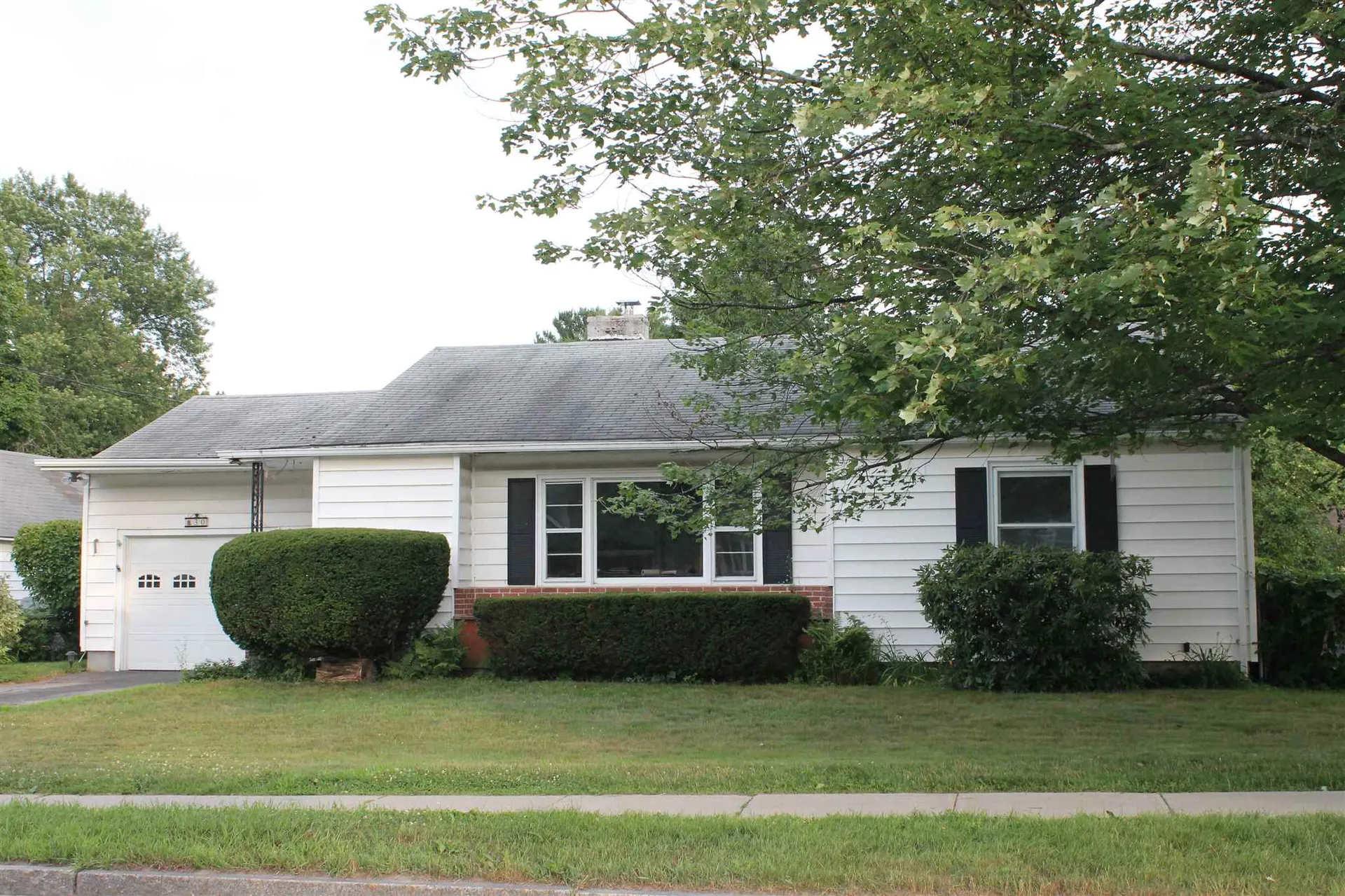 30 South Summit Street Essex VT 05452