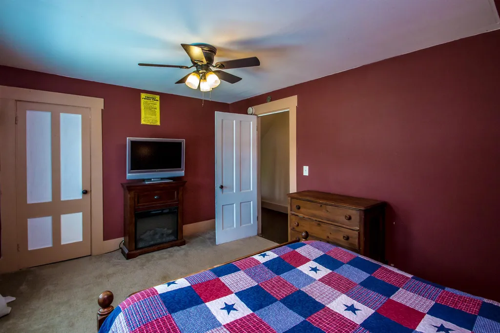 5 Remick Street Milton NH 03851