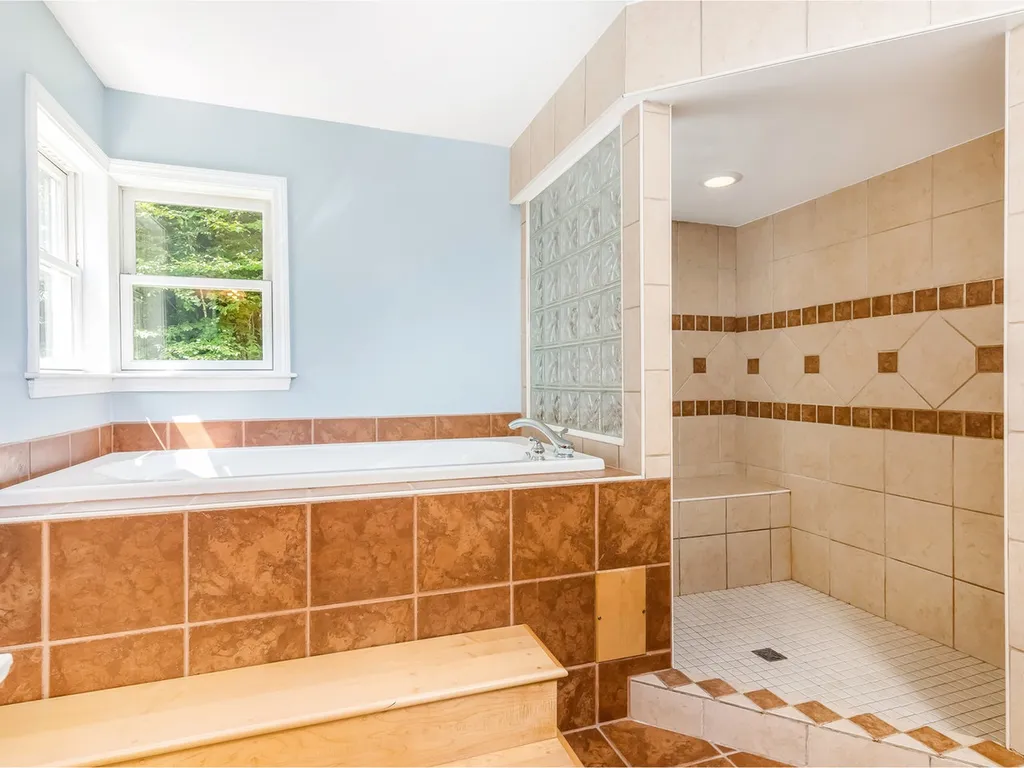 962 Dugway Road Richmond VT 05477