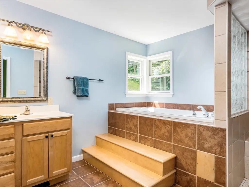 962 Dugway Road Richmond VT 05477