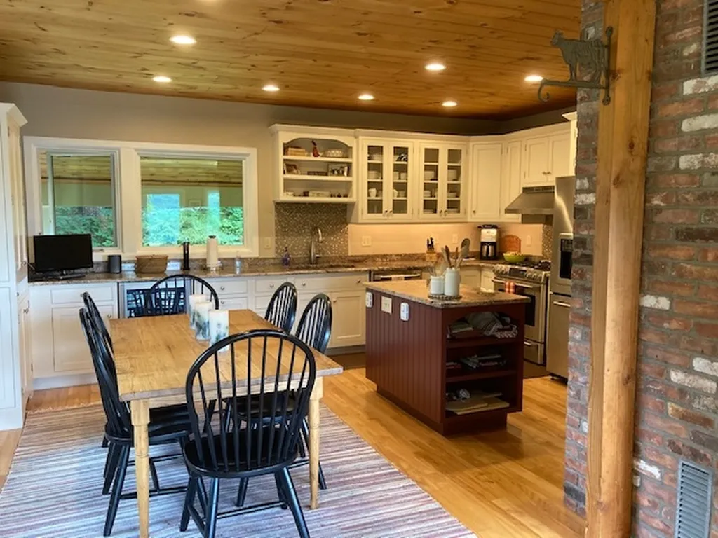 152 Triview Road Warren VT 05674