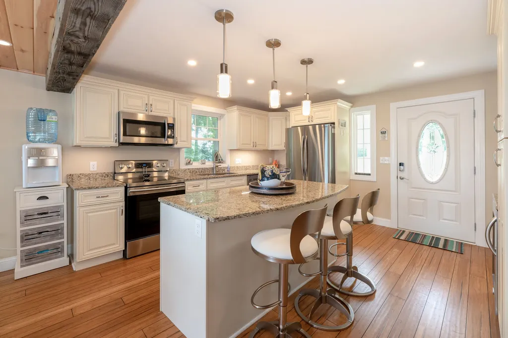 12 Bear Point Road Meredith NH 03253