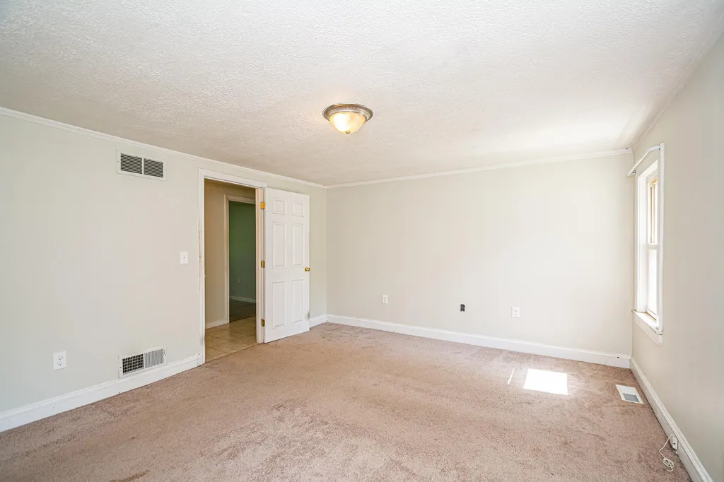 20 London Bridge Road Windham NH 03087