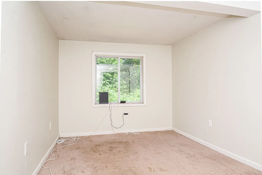20 London Bridge Road Windham NH 03087