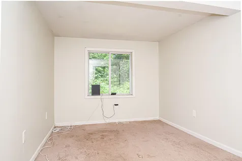 20 London Bridge Road Windham NH 03087