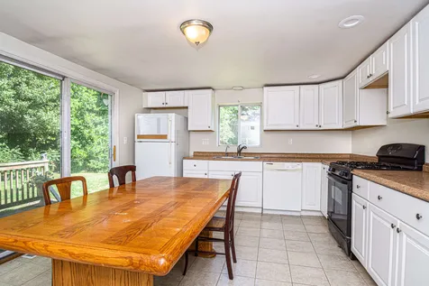 20 London Bridge Road Windham NH 03087