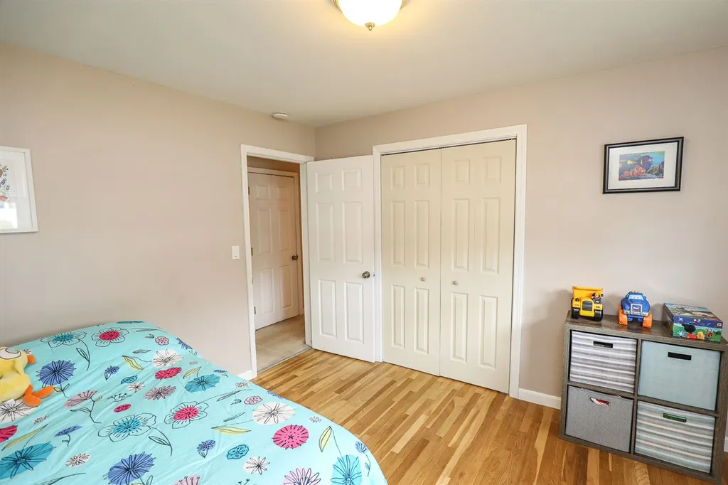 106 Mccarthy Street Manchester NH 03104