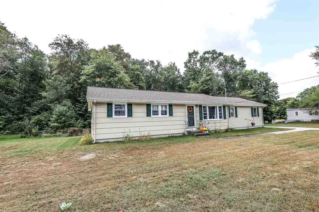 106 Mccarthy Street Manchester NH 03104