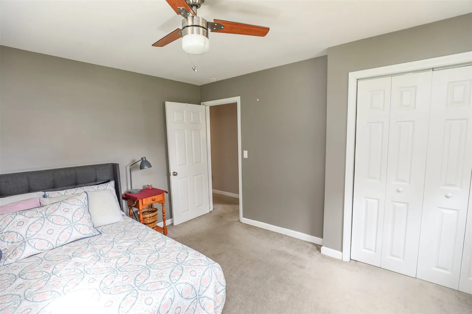 106 Mccarthy Street Manchester NH 03104
