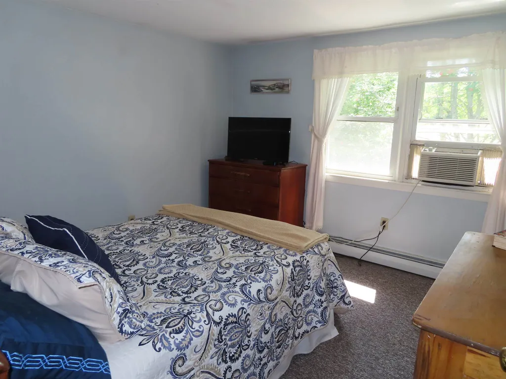 476 Portland Avenue Rollinsford NH 03869