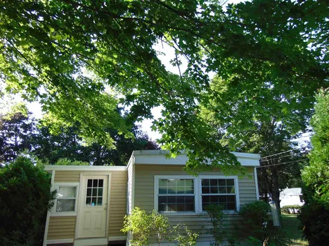 2 Leewood Trail Nashua NH 03062