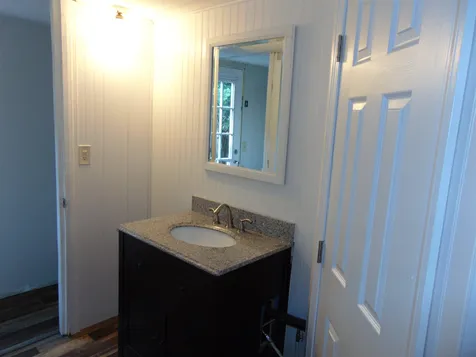 2 Leewood Trail Nashua NH 03062